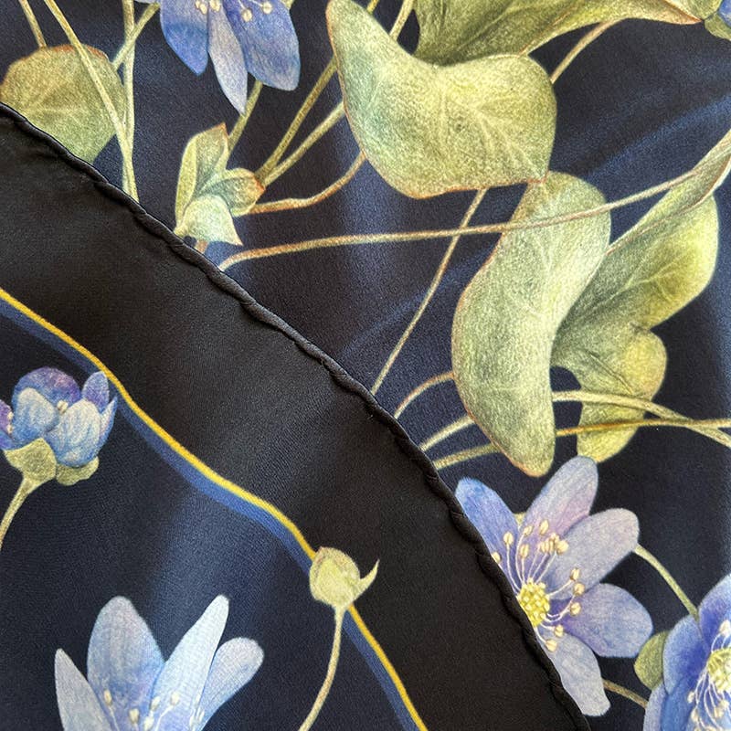 Foulard di seta - Anemone blu - 50 x 50 cm