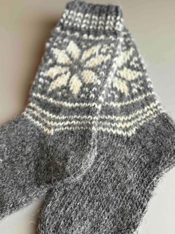 Calze da Casa in Lana Naturale Lavorate a Mano |Snowflake