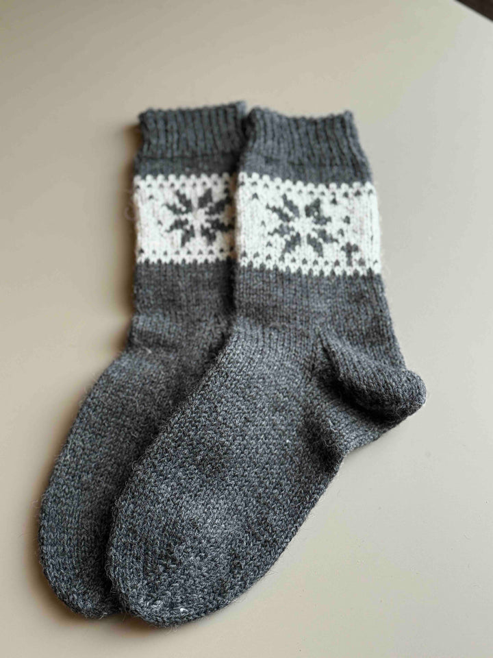 Calze da Casa in Lana HIGHLAND Lavorate a Mano |Fiocchi di Neve