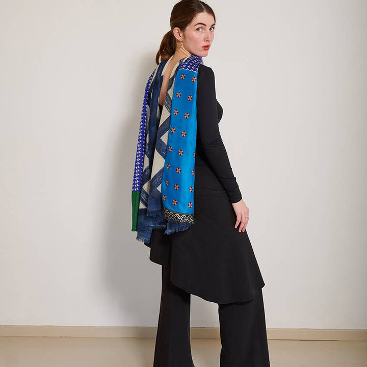 Sciarpa in Lana e Seta Dipinta a Mano